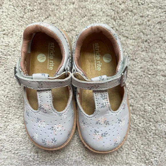 Toddler Girls Mary Janes - Picture 3 of 7